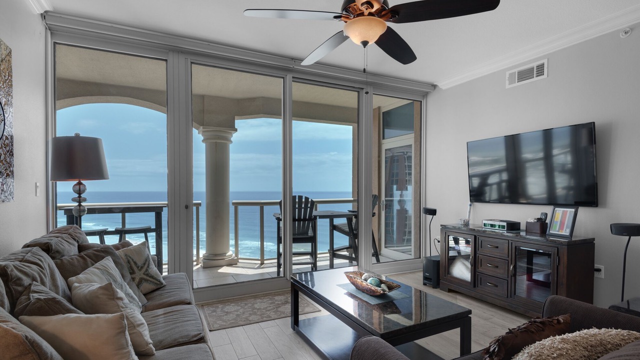 Photo of Livingroom in Pensacola Beach