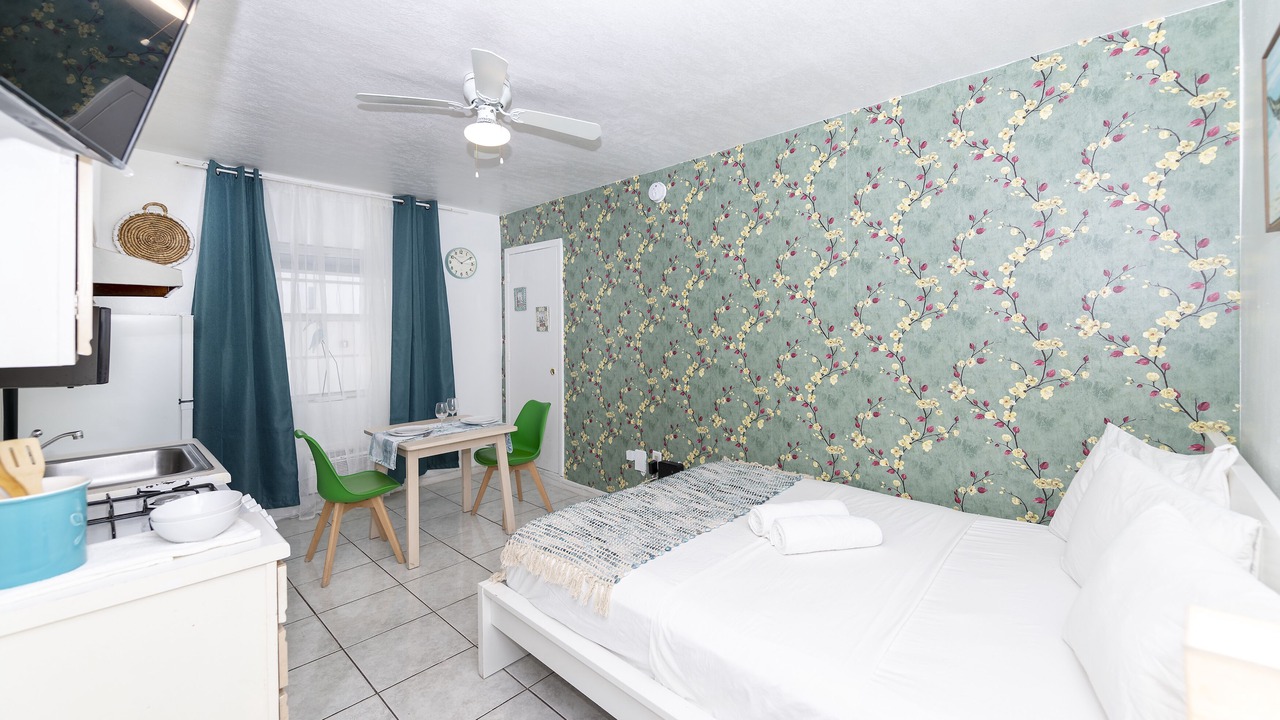 Photo of Bedroom in South of Fifth