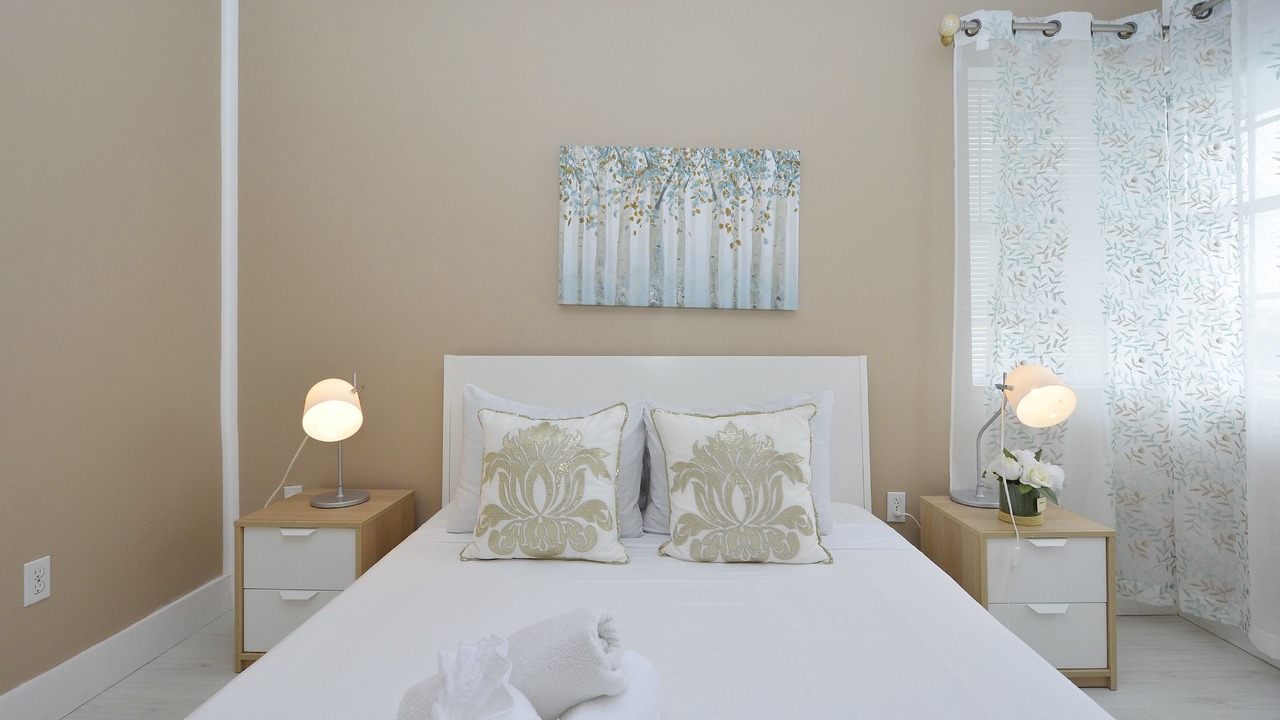 Photo of Bedroom in South of Fifth