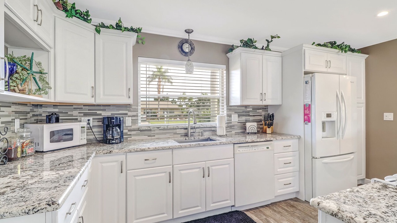 Photo of Kitchen in Caloosahatchee