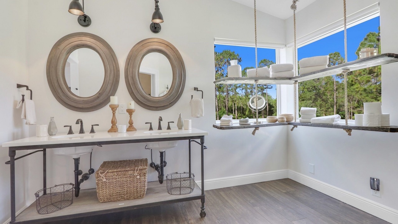Photo of Bathroom in Jupiter