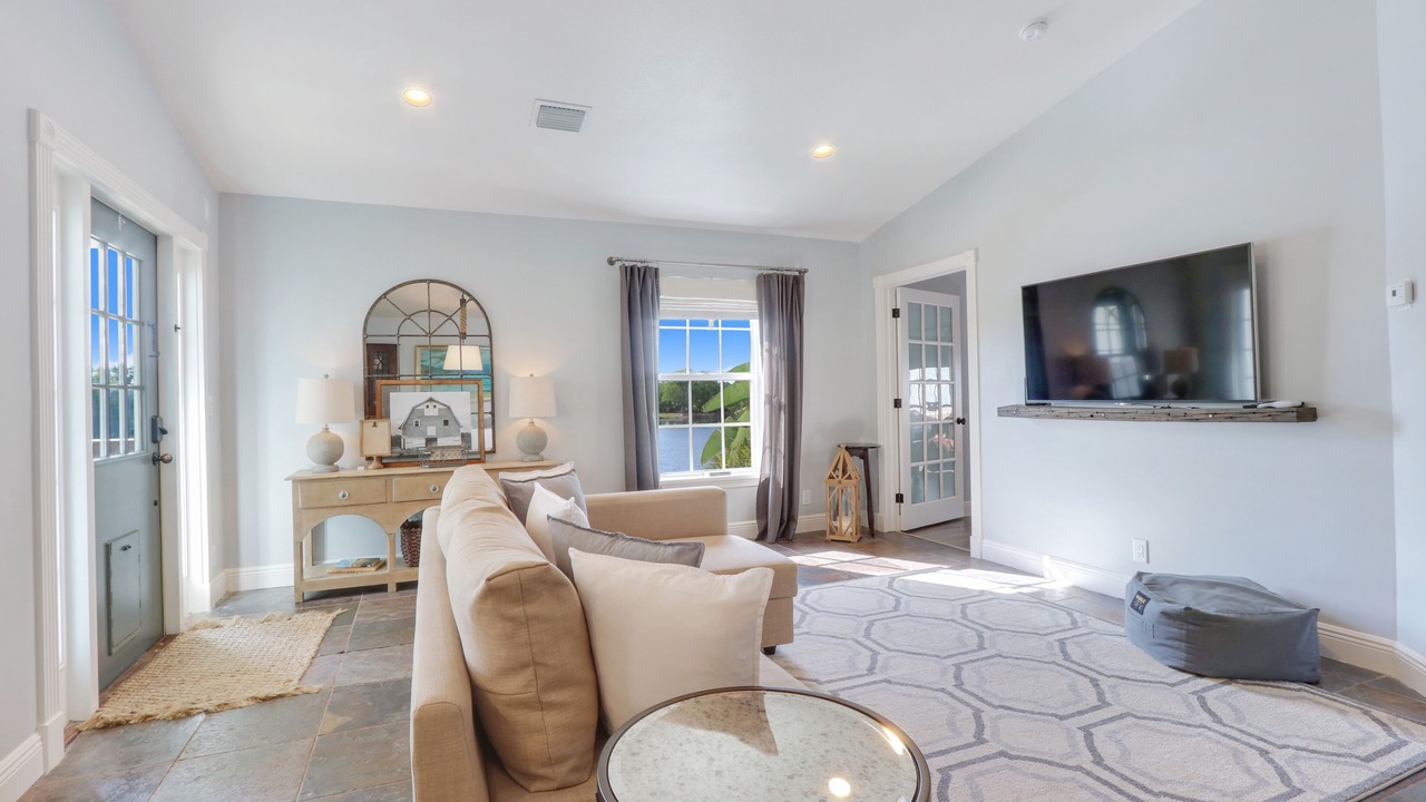 Photo of Livingroom in Jupiter