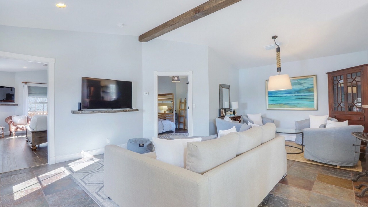 Photo of Livingroom in Jupiter