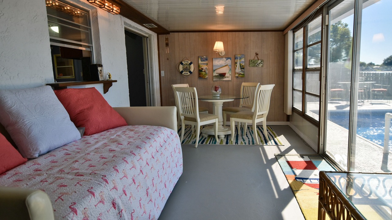 Photo of Bedroom in Tahitian Homes