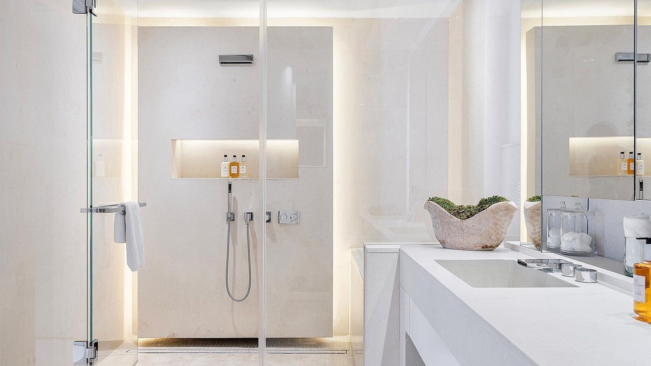 Photo of Bathroom in South Beach