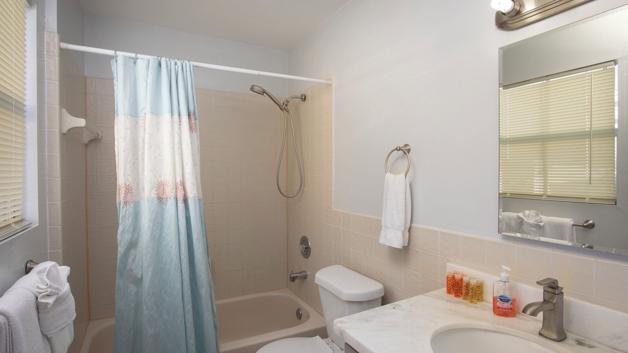 Photo of Bathroom in Old Town