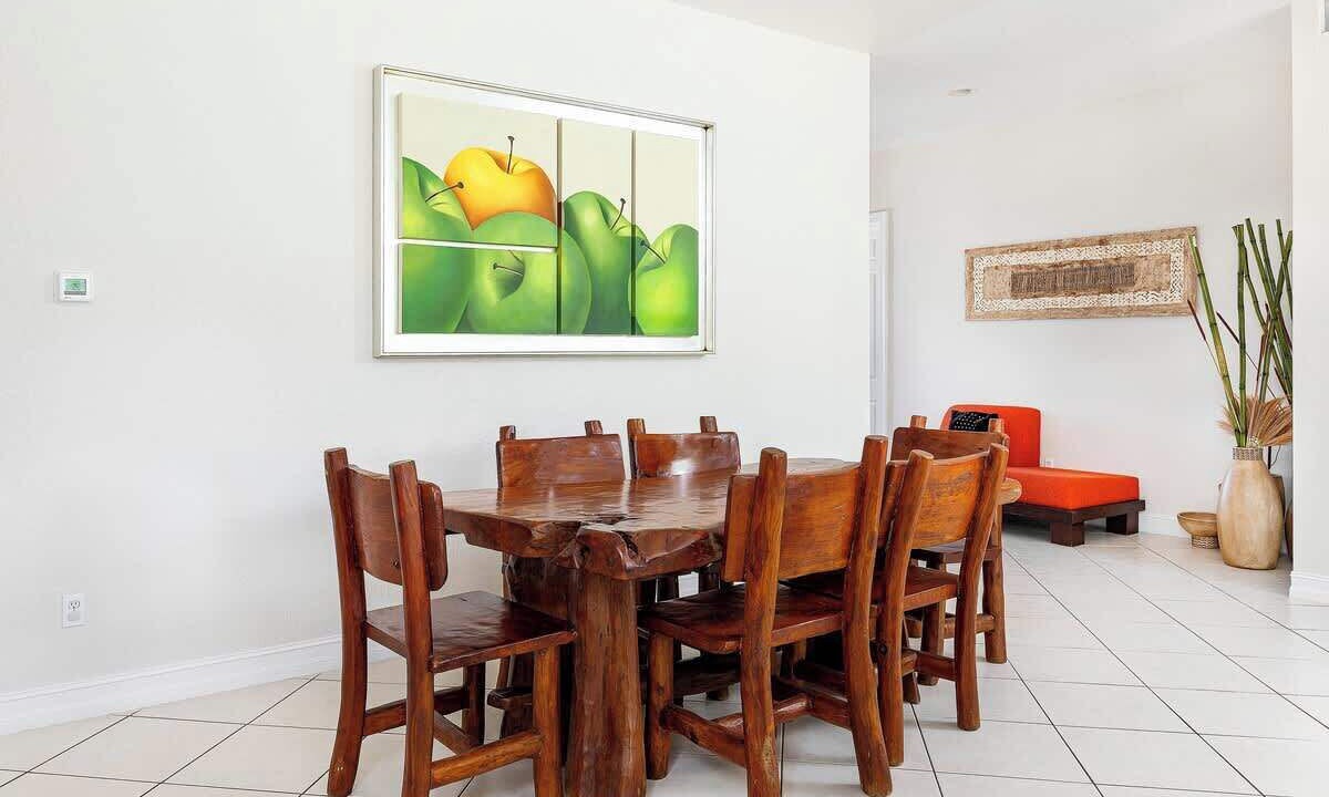 Photo of Bedroom in Garden Isles