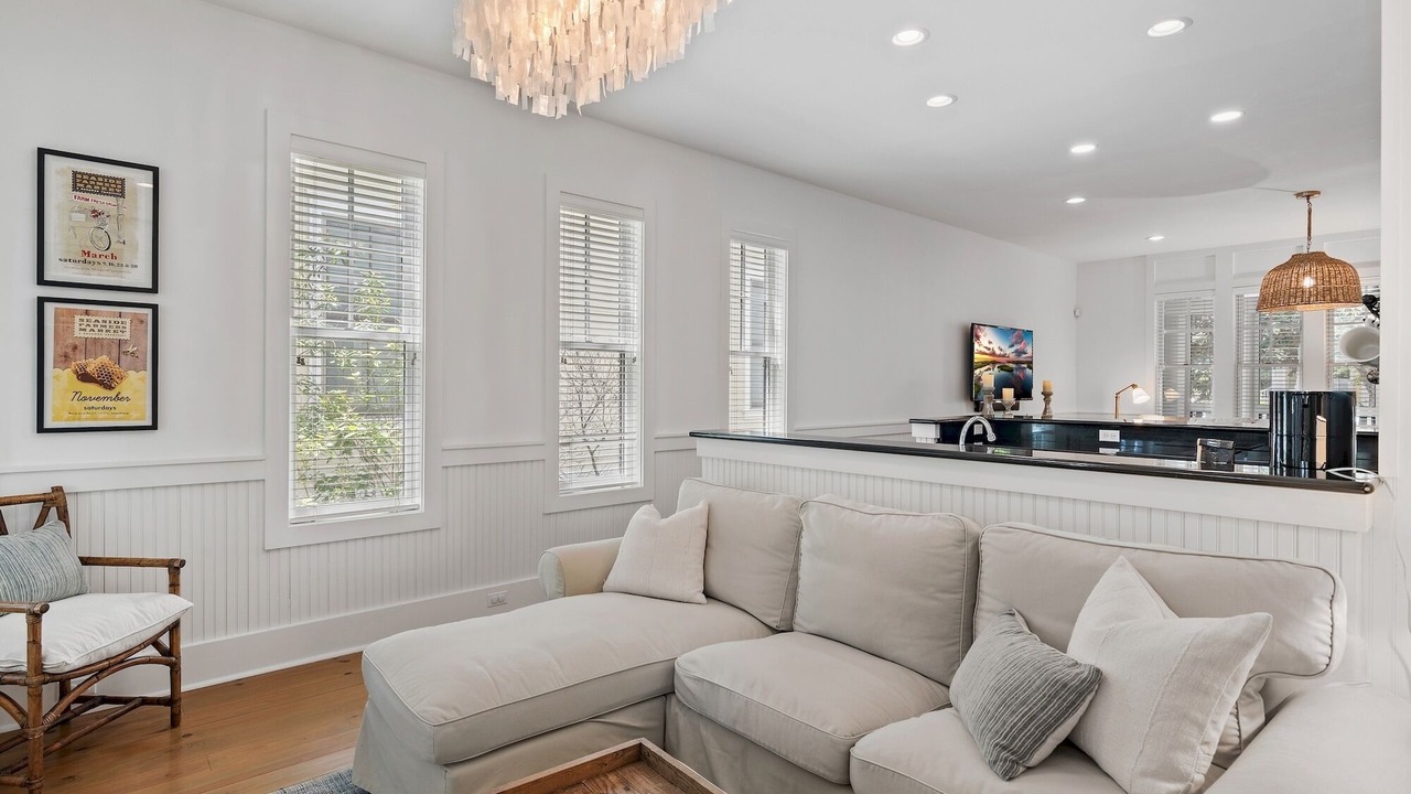 Photo of Livingroom in Cottage District