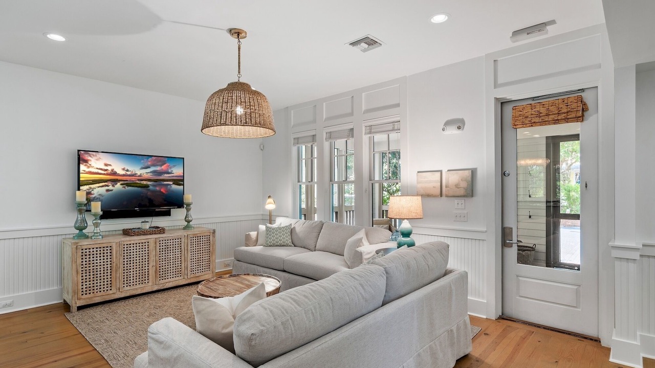 Photo of Livingroom in Cottage District
