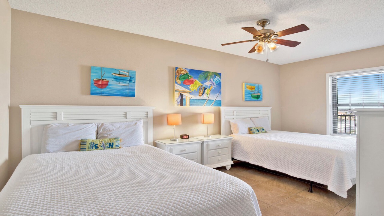 Photo of Bedroom in Orange Beach East