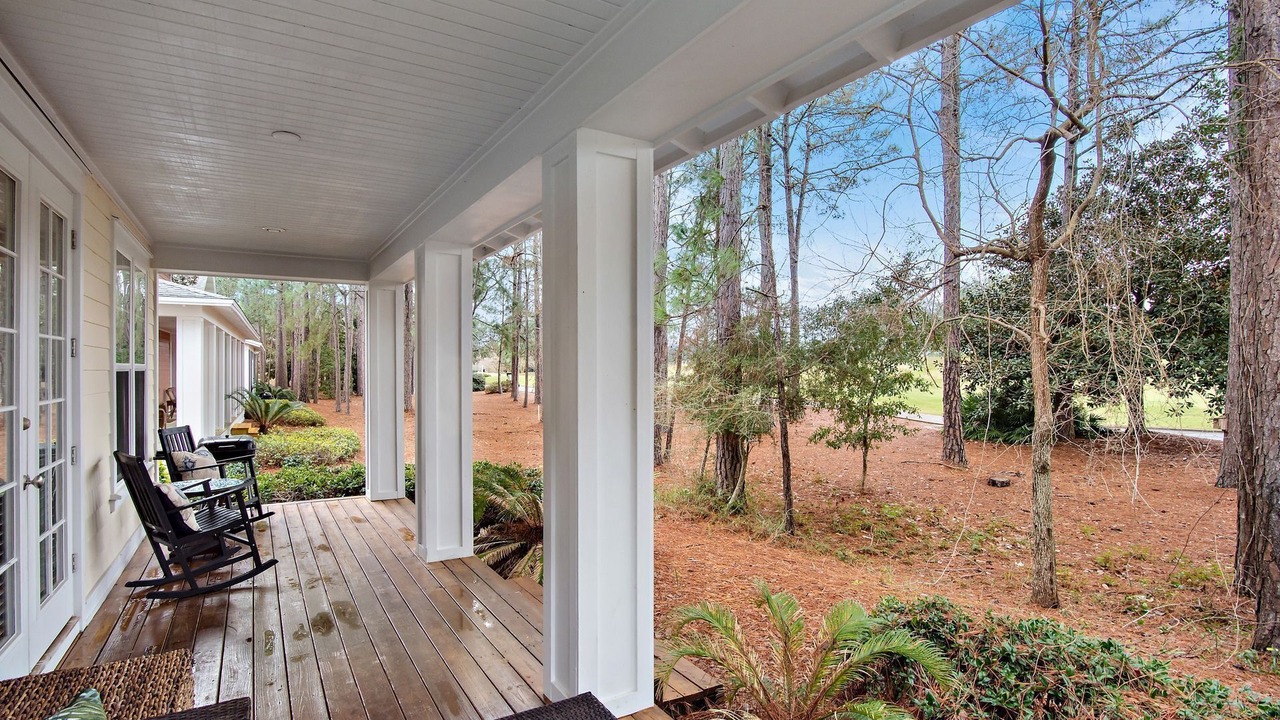 Photo of Outdoor in Laurel Grove