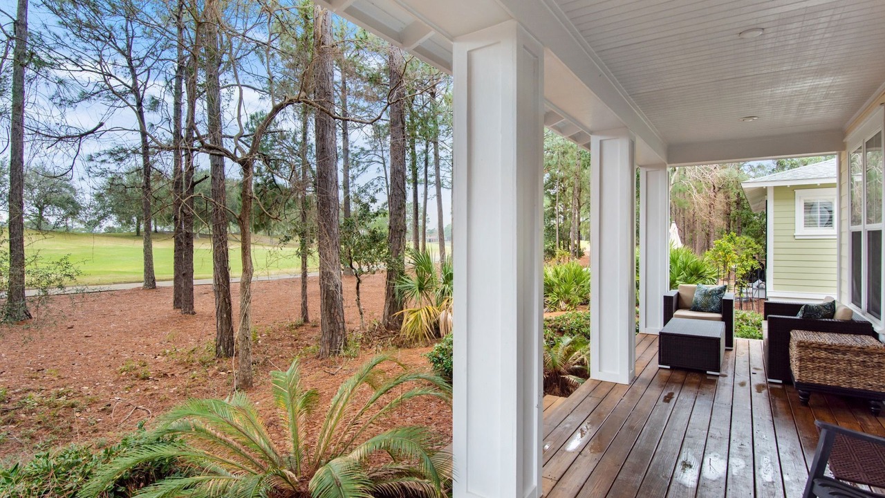 Photo of Outdoor in Laurel Grove