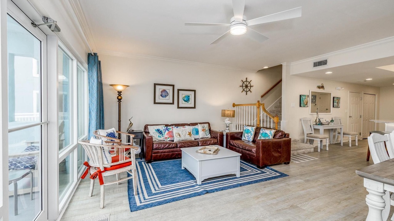 Photo of Livingroom in White Sands Cottages