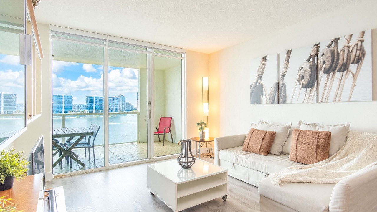 Photo of Livingroom in Sunny Isles Beach