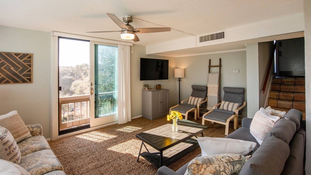 Photo of Livingroom in Fernandina Beach