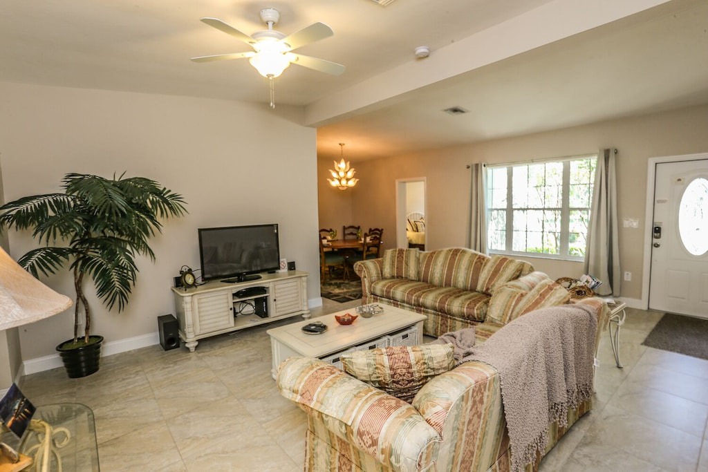 Photo of Livingroom in Siesta Isle