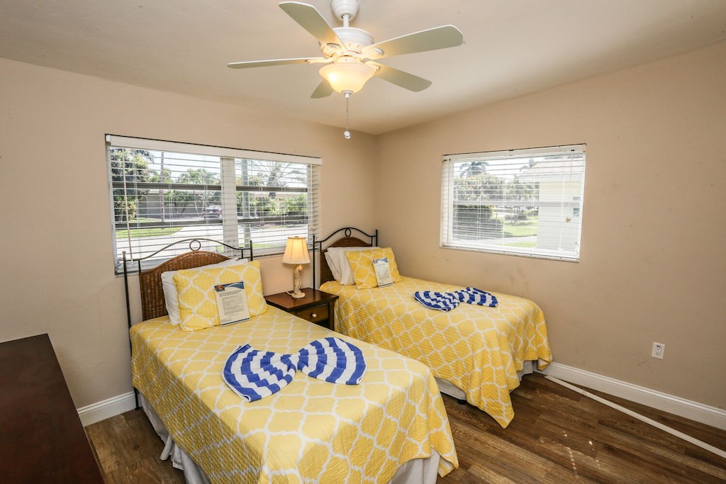 Photo of Bedroom in Siesta Isle