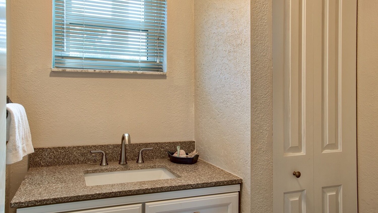 Photo of Bedroom in Treasure Island