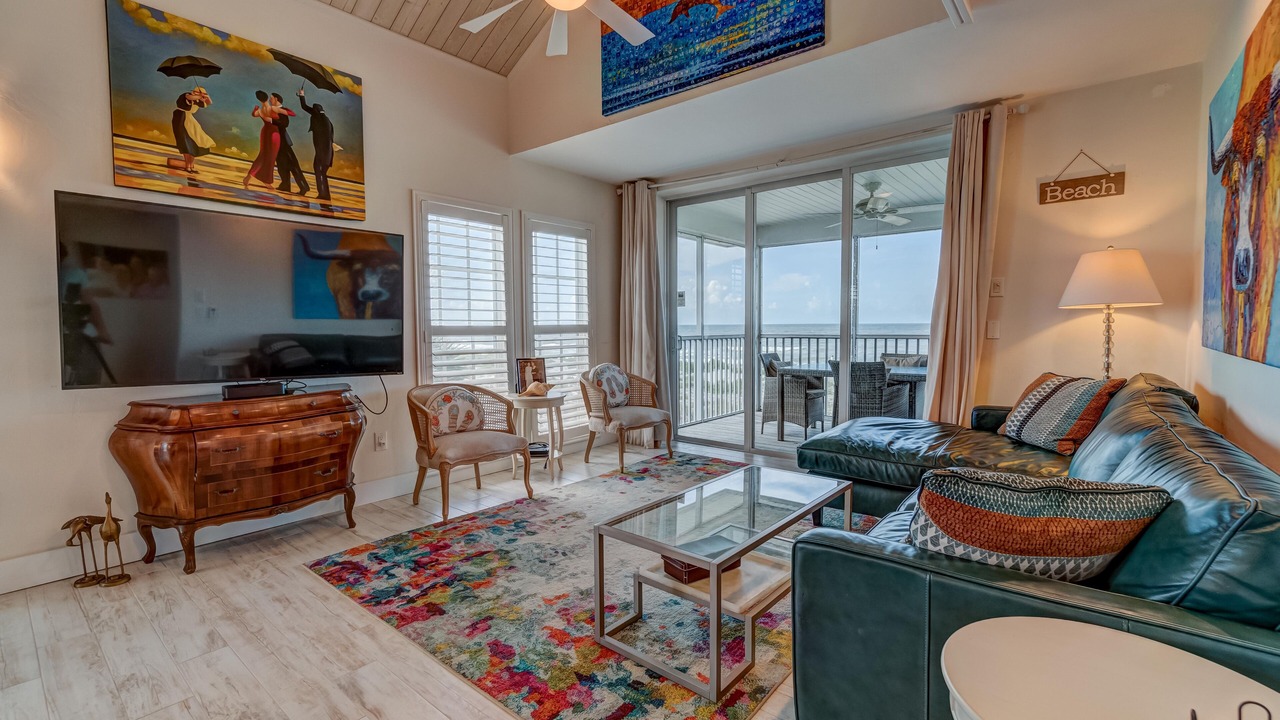 Photo of Livingroom in Palm Island