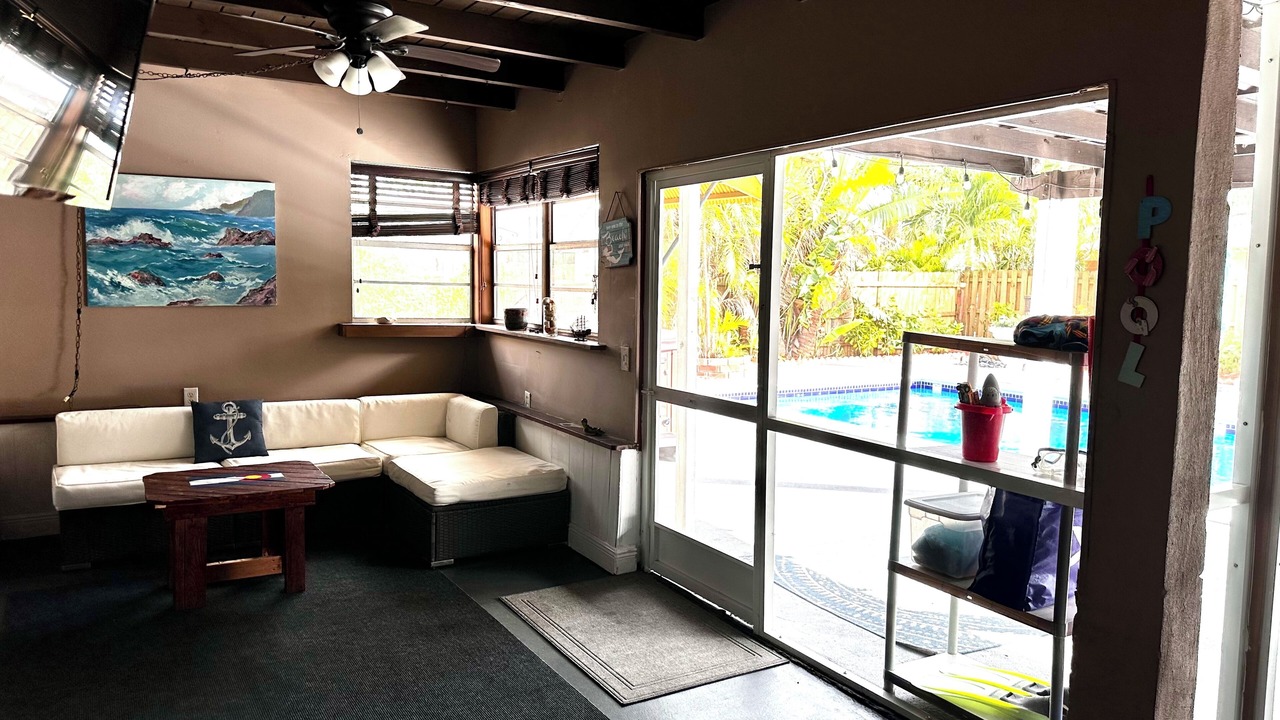 Photo of Livingroom in Lake Worth
