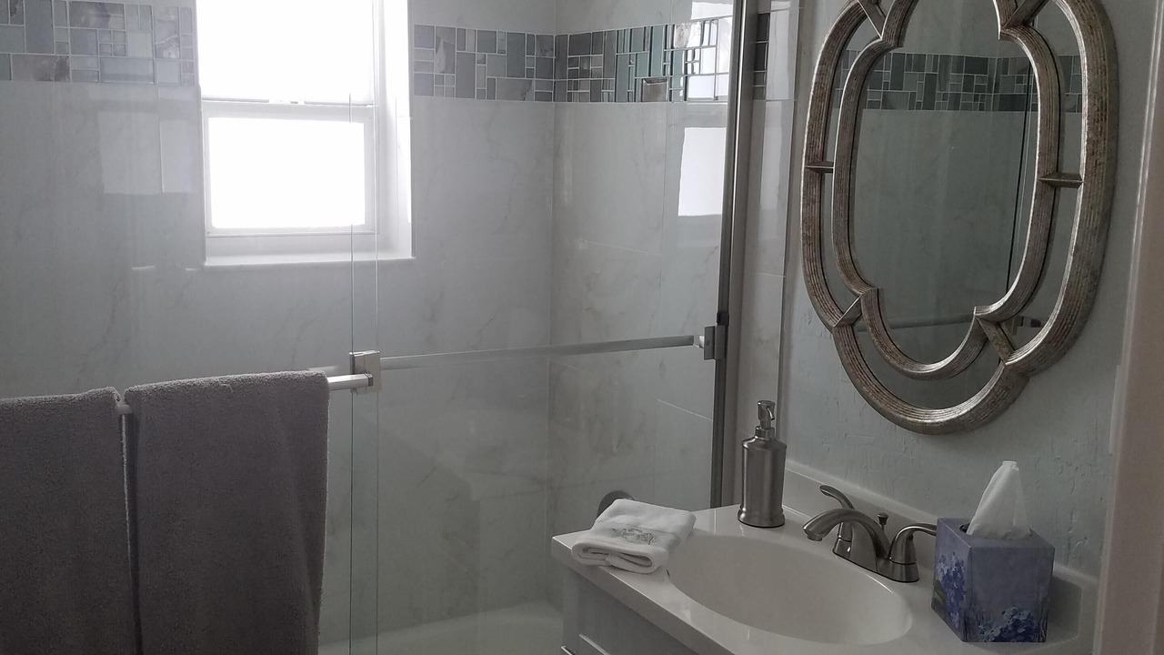 Photo of Bathroom in Ormond Beach Manors