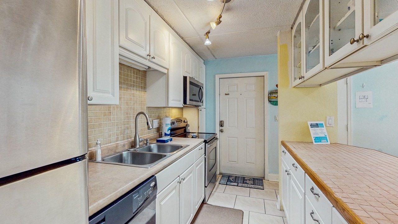 Photo of Kitchen in Port Canaveral