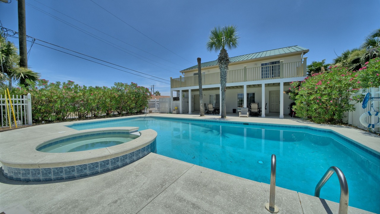 Photo of Outdoor in Bel Air