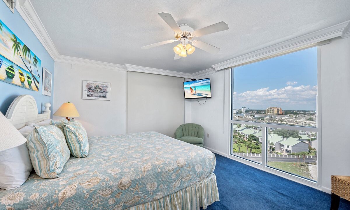 Photo of Bedroom in Holiday Isle