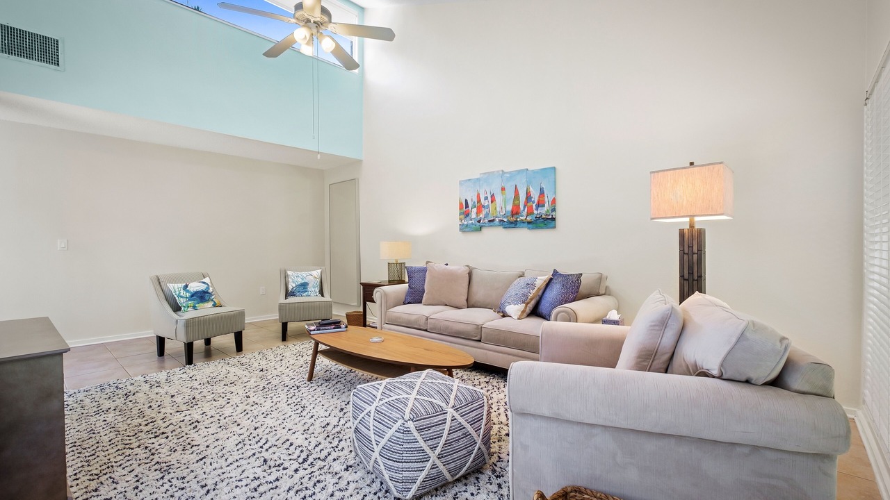 Photo of Livingroom in Sawgrass
