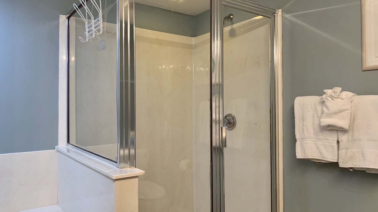 Photo of Bathroom in Ocean Drive