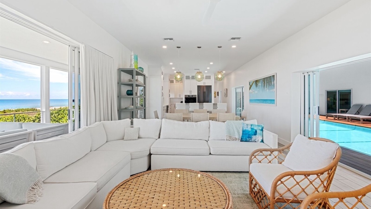 Photo of Livingroom in Captiva