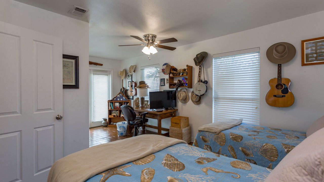 Photo of Bedroom in White Sands Cottages