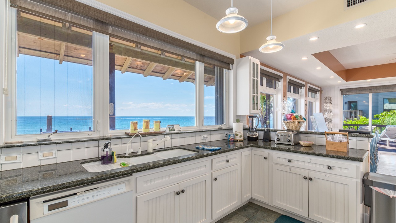 Photo of Kitchen in Stuart