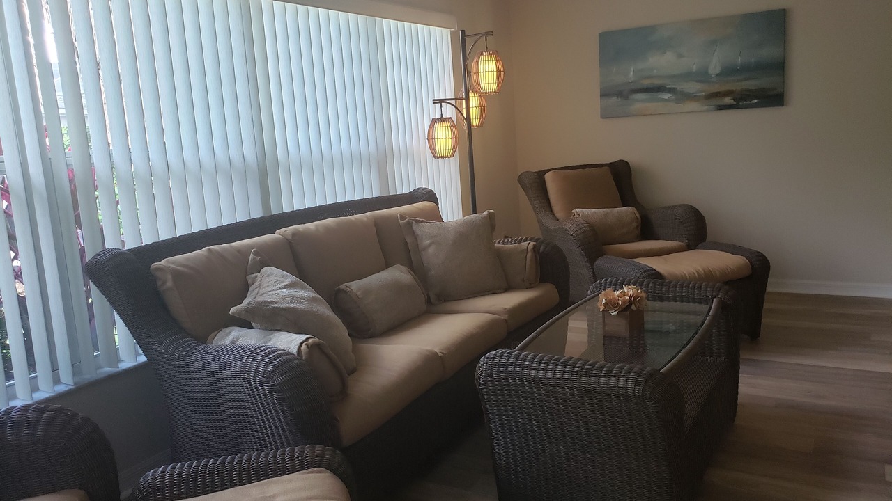 Photo of Livingroom in Virginia Trace