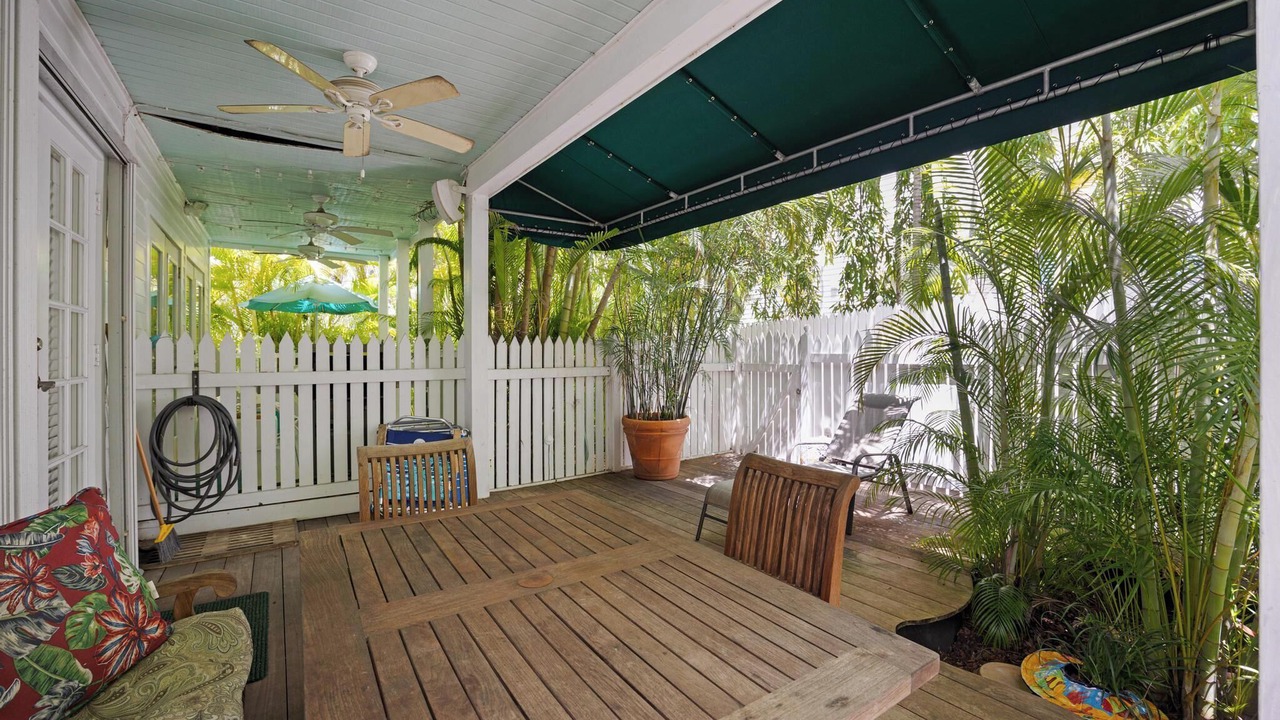 Photo of Outdoor in Bahama Village