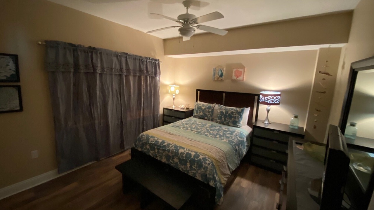 Photo of Bedroom in Mexico Beach