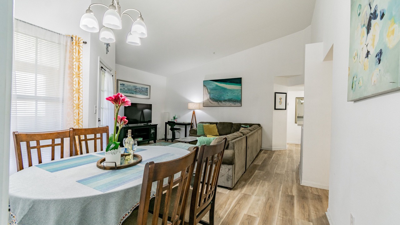 Photo of Livingroom in Clearwater