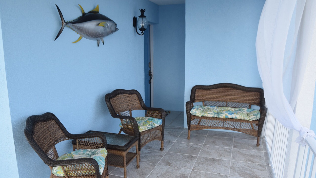 Photo of Patio Balcony in Cutthroat Harbor Estates