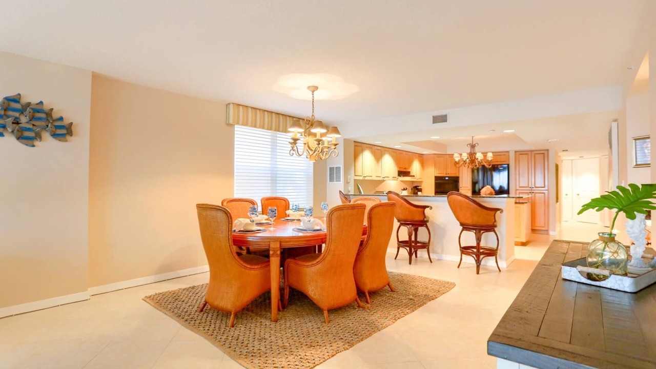 Photo of Bedroom in Redington Beach