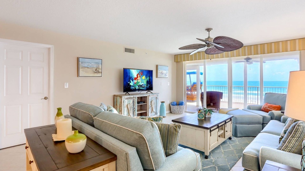 Photo of Bedroom in Redington Beach