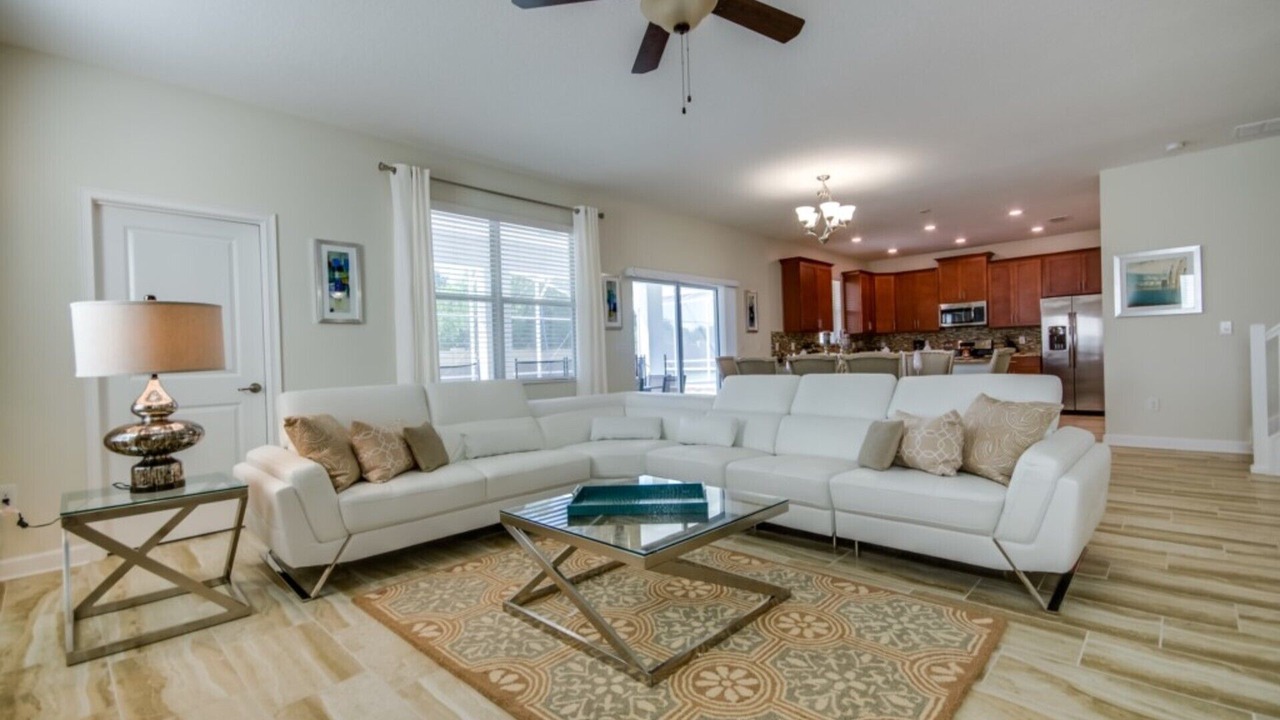 Photo of Livingroom in Davenport