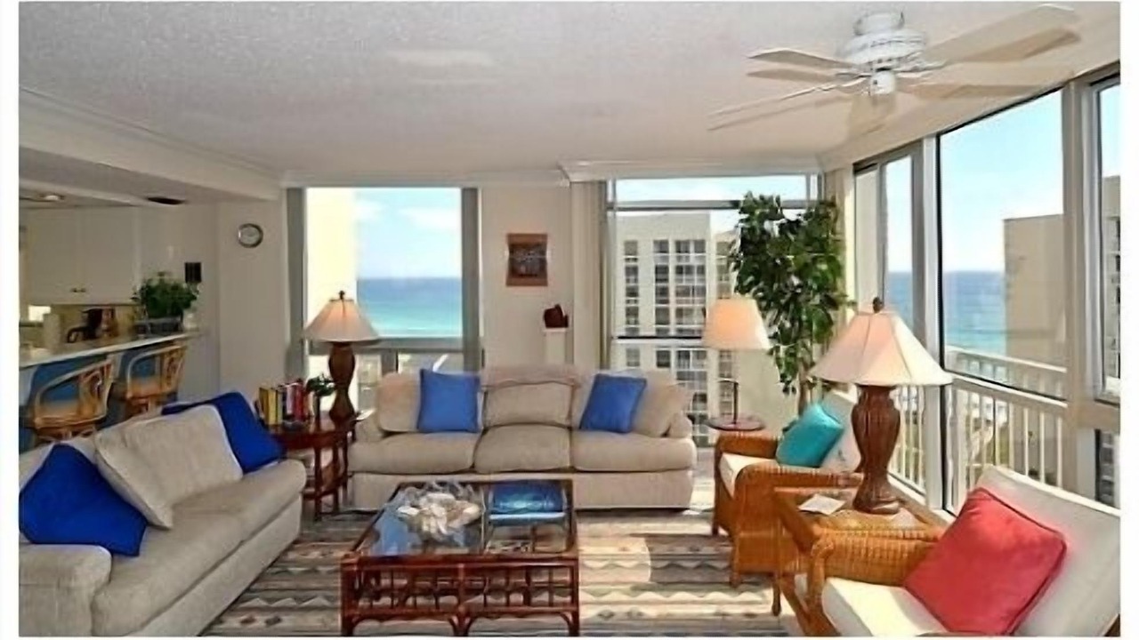Photo of Bedroom in Holiday Isle