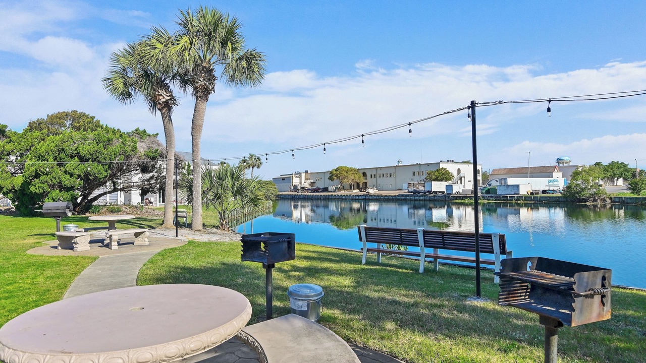 Photo of Outdoor in Holiday Isle