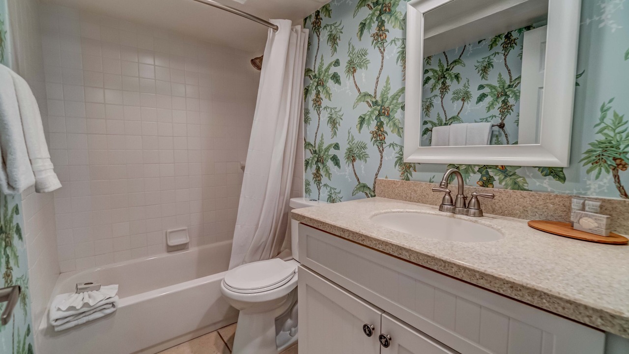 Photo of Bathroom in Palm Island