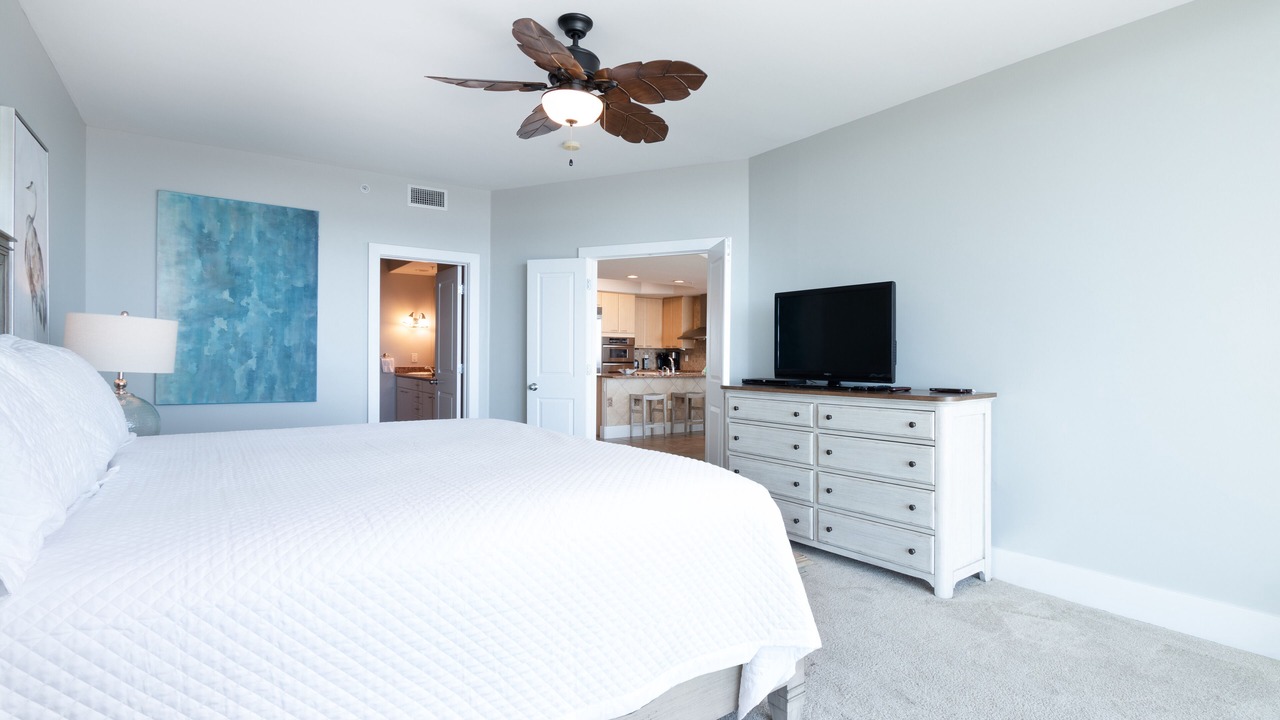 Photo of Bedroom in Orange Beach East