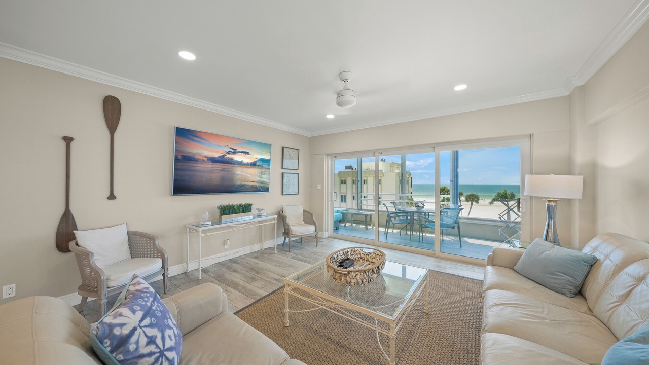 Photo of Livingroom in Siesta Key