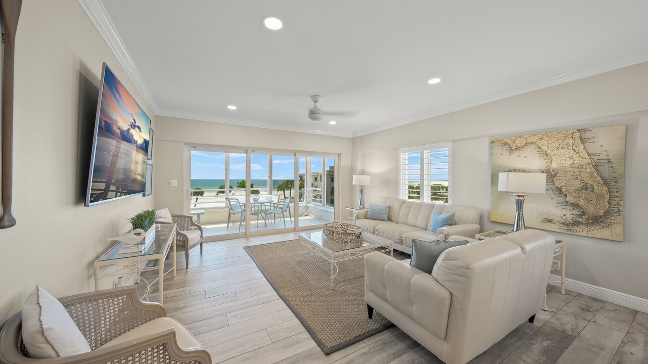 Photo of Livingroom in Siesta Key