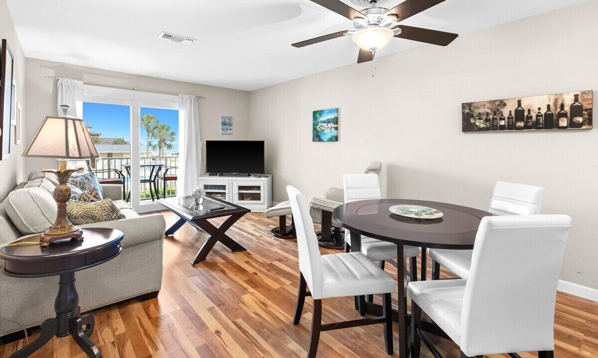 Photo of Others in Miramar Beach
