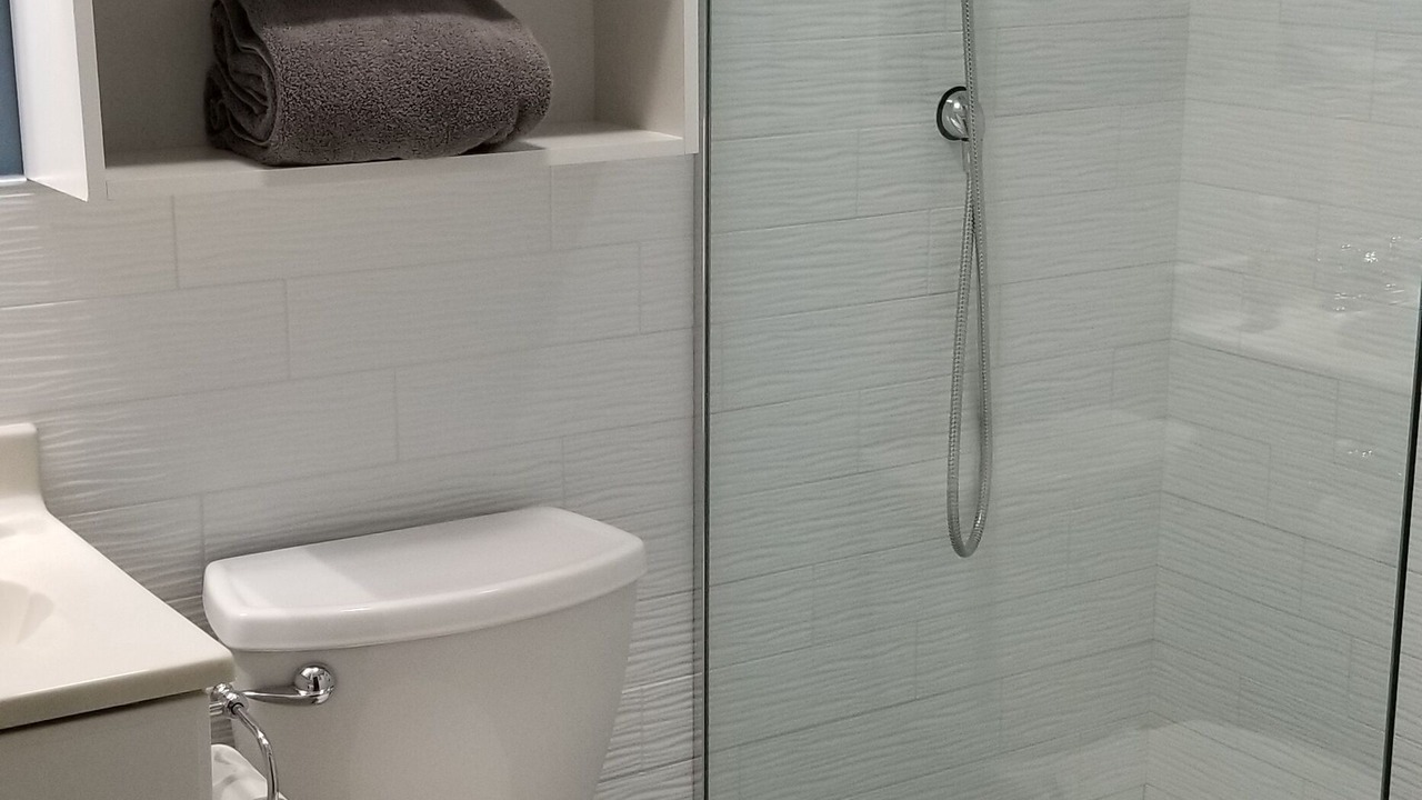 Photo of Bathroom in Truman Annex