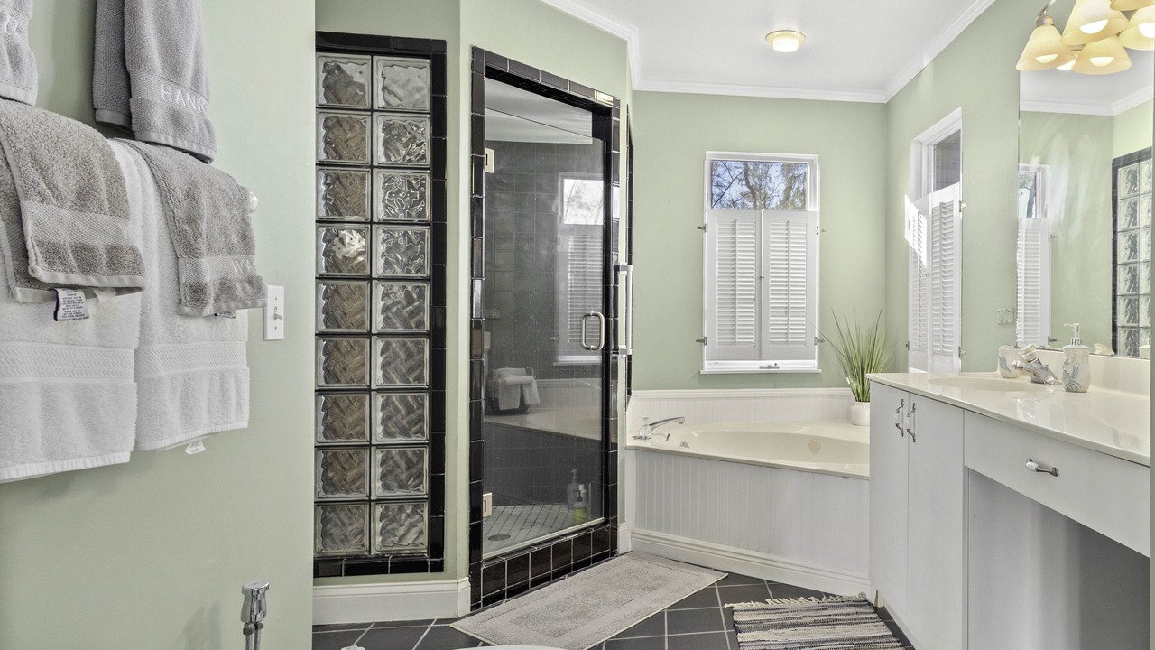 Photo of Bathroom in Whitney Beach